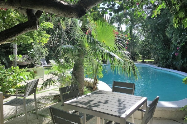 Hotel Siboney Beach Club (Green Bay)